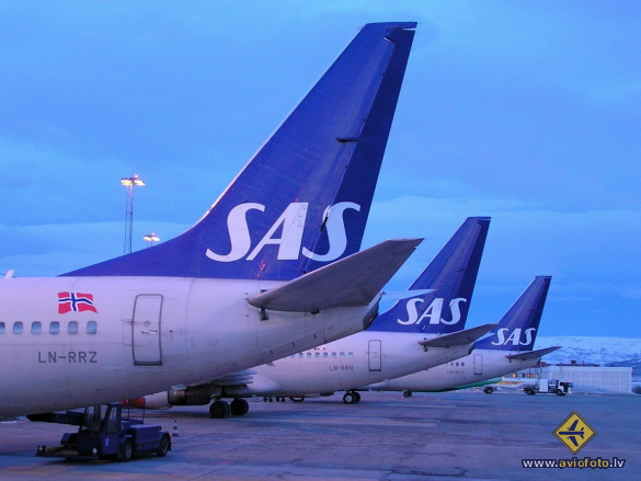 Boeing 737-683